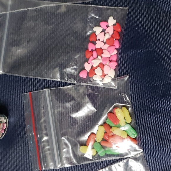 Candy necklaces Lot of 9 with extra 🍬 candy - Picture 8 of 10